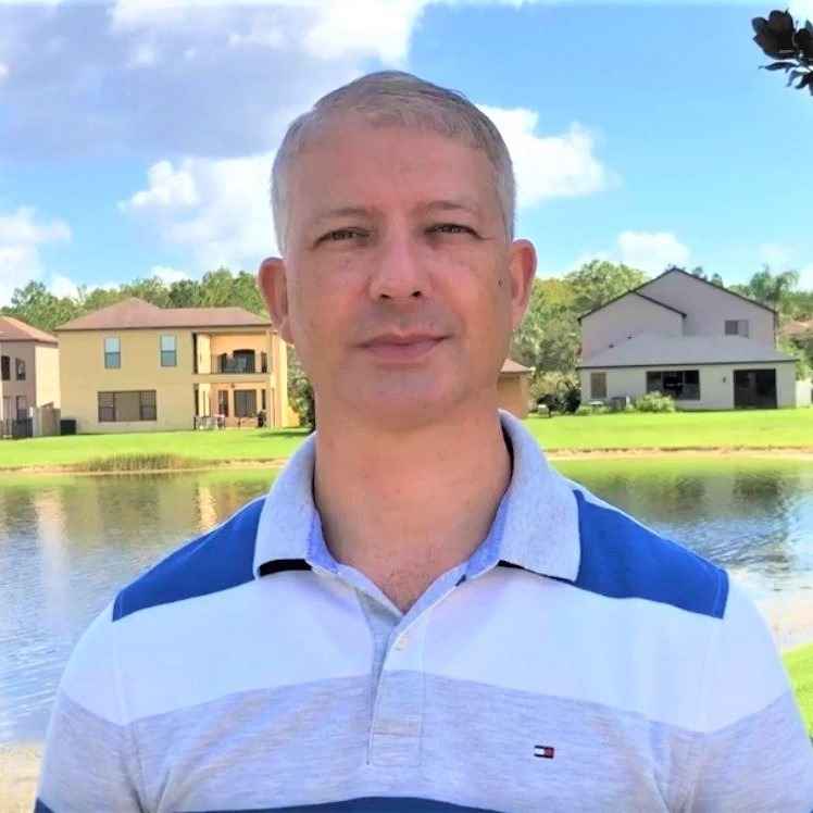 Henry Silva - CEO da YAX Internet MÃdia Henry Silva - CEO da YAX Internet MÃdia